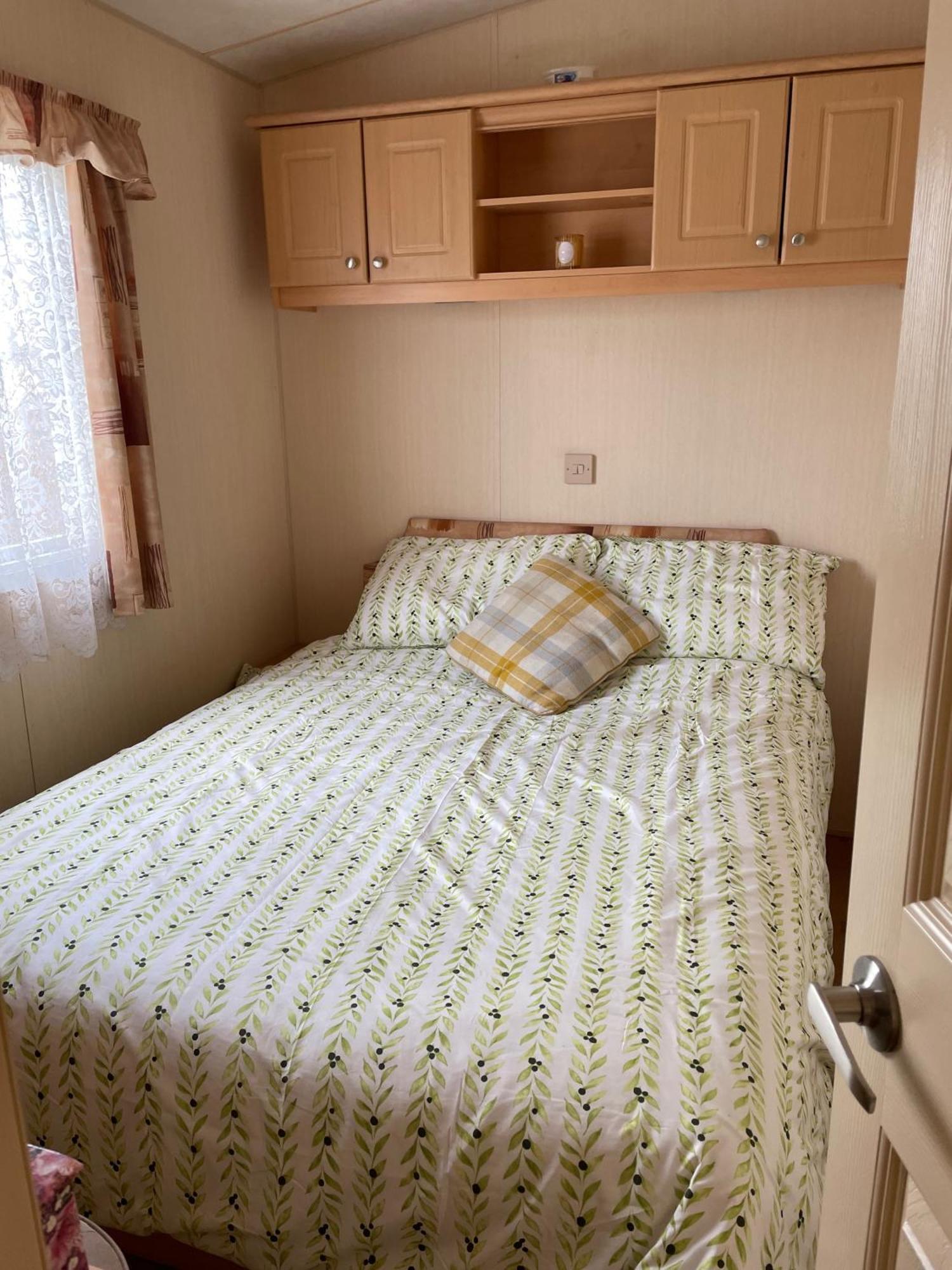 Cozy Camber Caravan 3 Bedroom Retreat With Decking Рай Экстерьер фото